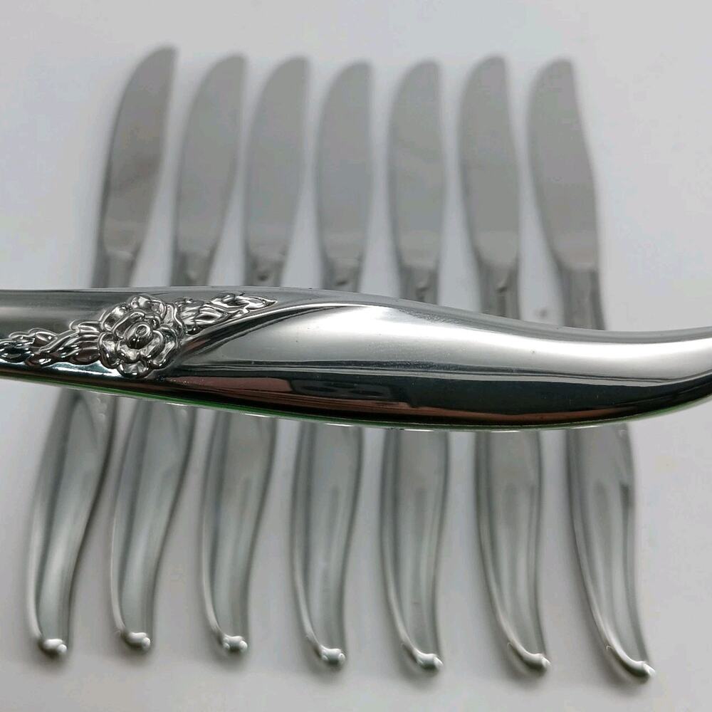 8X BK Oneida LA ROSE Dinner Butter Knives Rogers Premier Stainless Serrated